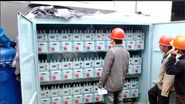 配電柜的不規范操作將嚴重影響人身安全